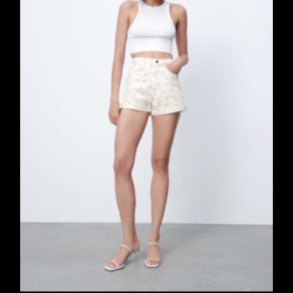 Zara floral pattern jean shorts